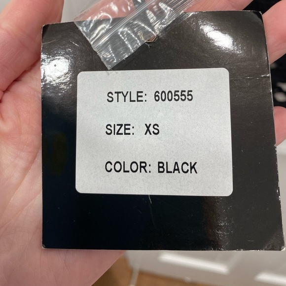 NWT Stunning Black Cliche Crochet Sleeveless Top Size XS - Picture 5 of 6